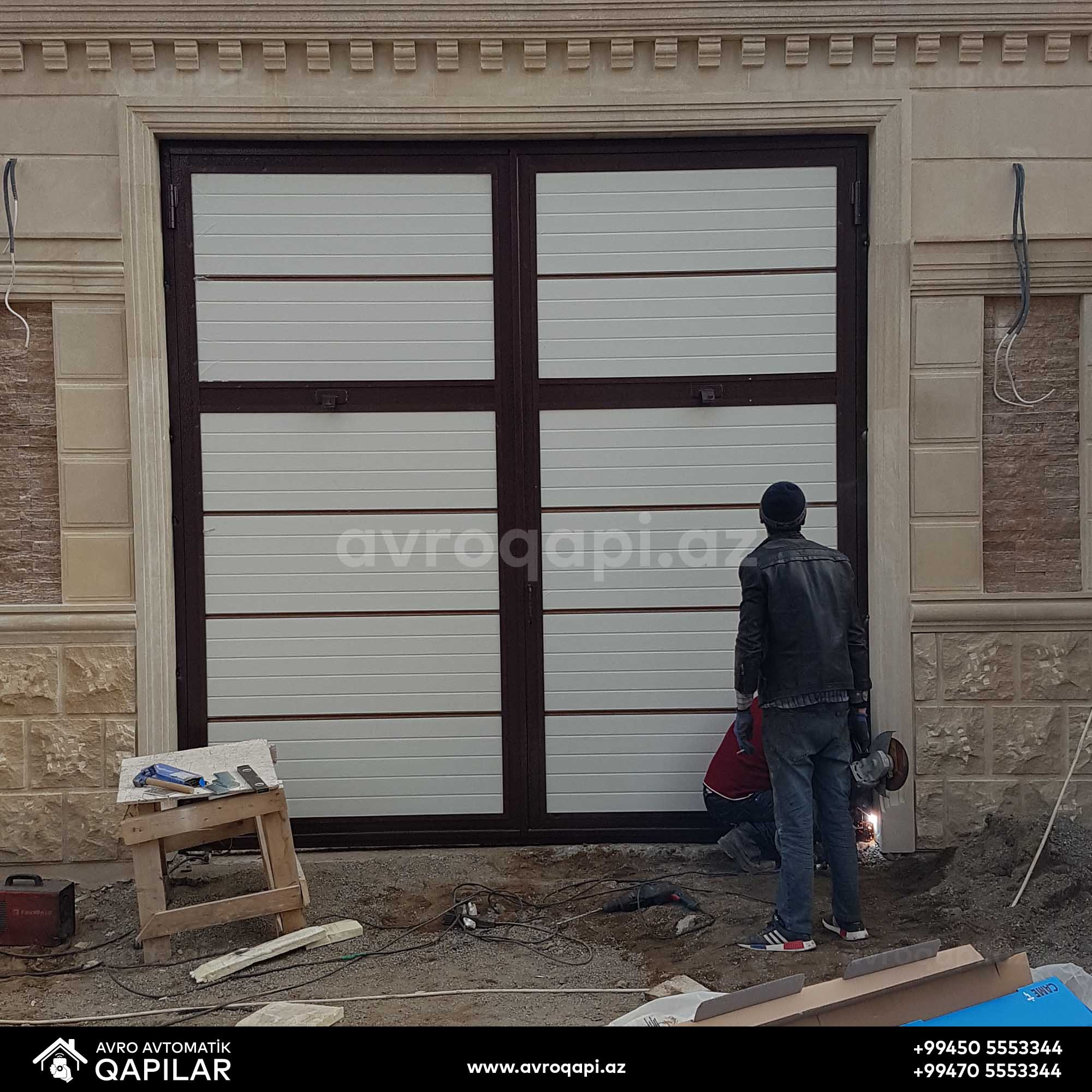 90 dərəcə açılan darvazalar